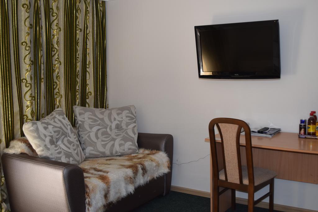 Bayterek Hotel Astaná Habitación foto