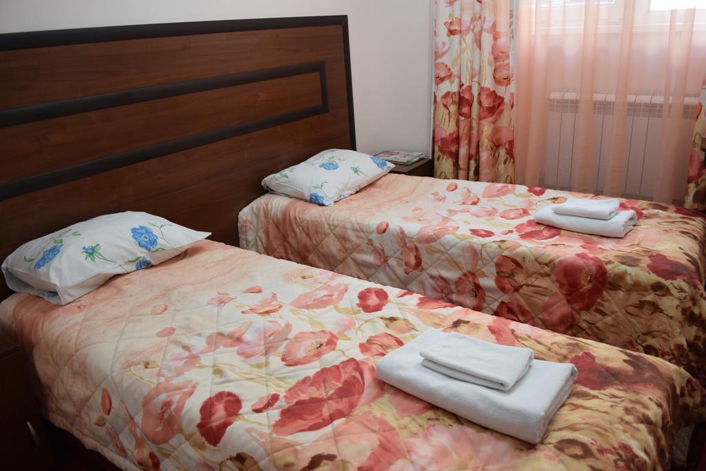 Bayterek Hotel Astaná Habitación foto